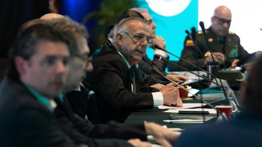 Fuerzas Militares en proceso de paz con el Eln: Mindefensa