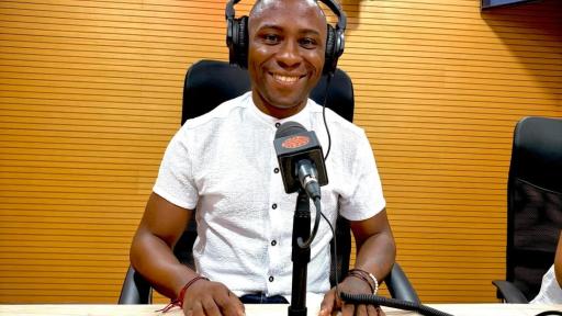 Del estruendo de la violencia a las voces de la paz