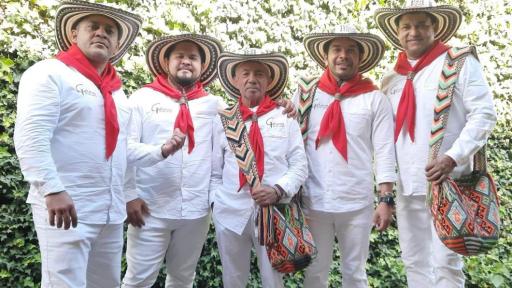 Estreno musical Adriana Lucía y los Gaiteros de San Jacinto