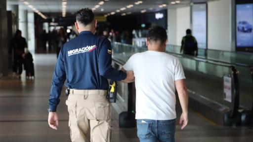 Migración Colombia inadmitió extranjeros en Antioquia