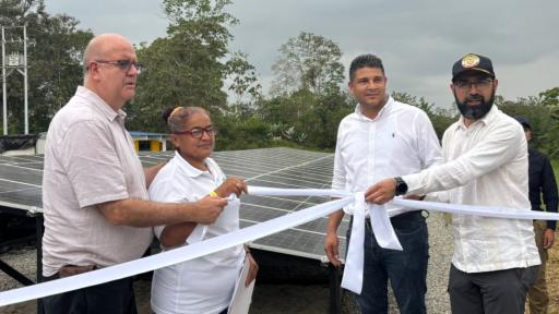 Granja de energía solar inaugurada en Tumaco