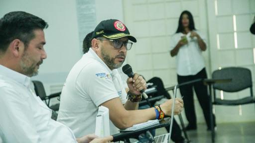 Gobierno logra acuerdo y se levanta paro minero en Bajo Cauca