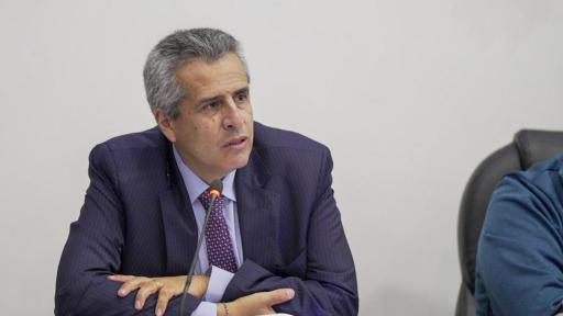 Ministro Velasco advierte de acciones violentas por Emc