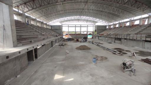 Una de las obras que esperan ser terminadas es el coliseo de voleibol
