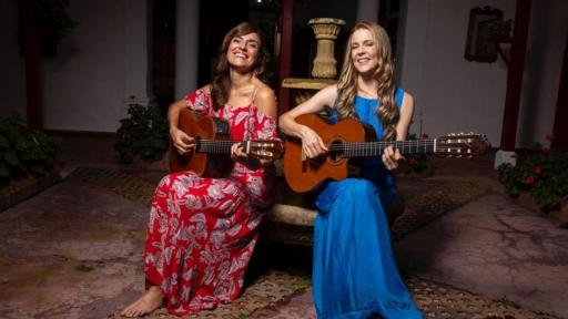 Descarga gratis y de manera legal Como el río, de Victoria Sur y Katie James