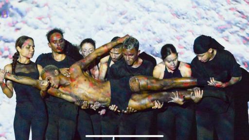 El Colegio del Cuerpo danza en la Ciudad Luz