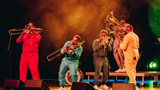 Papayebrass culmina exitosa gira europea