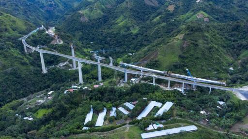 Cierre de la vía Cajamarca - Calarcá