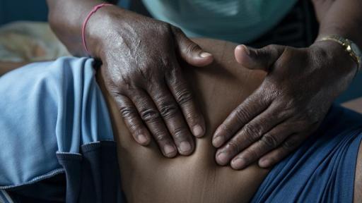 Parteras tradicionales: práctica, historias y testimonios en Colombia