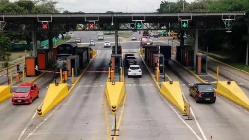 Peajes en Colombia: aumento de precios 2024
