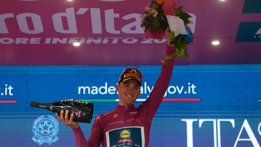 Mads Pedersen ganó la quinta etapa del Giro de Italia