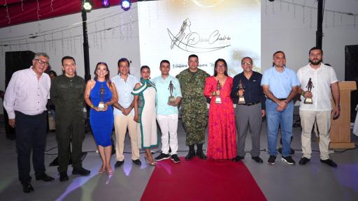 El galardón reconoció el pódcast “Inquebrantables”, que narra historias de resiliencia en territorios afectados por el conflicto y exalta la labor de la radio pública.