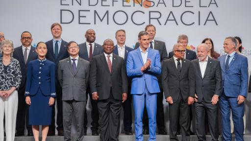 Presidente Petro llama a una acción global ante los riesgos para la democracia