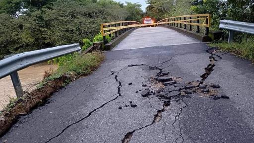 Casanare: Denuncia por el riesgo de colapso de un puente