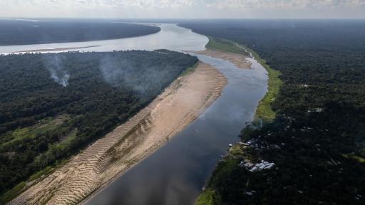 Afectaciones por sequía del río Amazonas y sus comunidades indígenas en Colombia