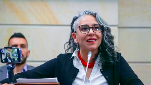 Proyecto para bajar salario de congresistas fue frenado por Efraín Cepeda, denuncia Pizarro