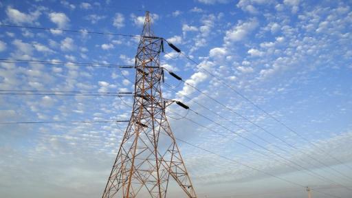 Colombia suspende exportaciones de energía a Ecuador