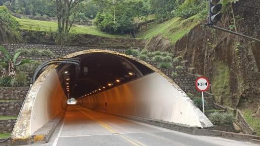 Vía al Llano tendrá cierres nocturnos a partir del 20 de abril
