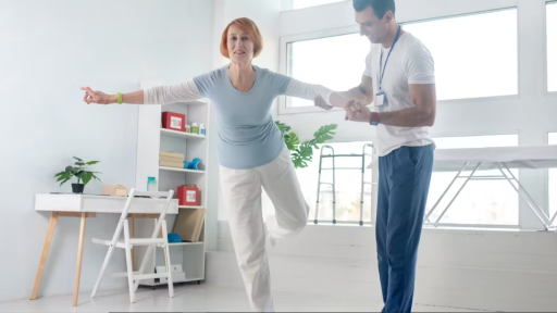 ¿Cuánto puede aguantar sobre una pierna? El sencillo test que evalúa nuestro envejecimiento neuromuscular