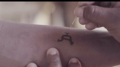 Tatuaje wayuu: Descubre sus símbolos sagrados y tradiciones milenarias