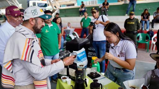 Gobierno invierte más de $3.500 millones para fortalecer la producción cafetera liderada por mujeres en Tolima
