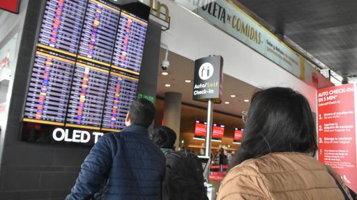 Transporte aéreo de pasajeros en Colombia creció en enero 2026