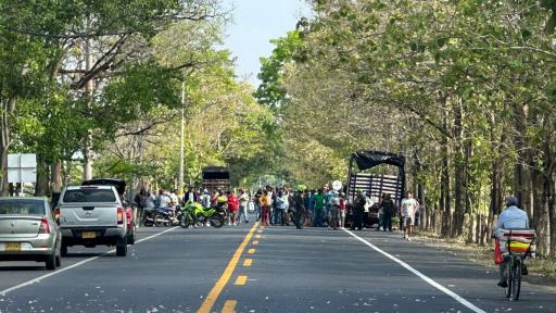 Decretan toque de queda en 12 municipios de Antioquia por paro minero