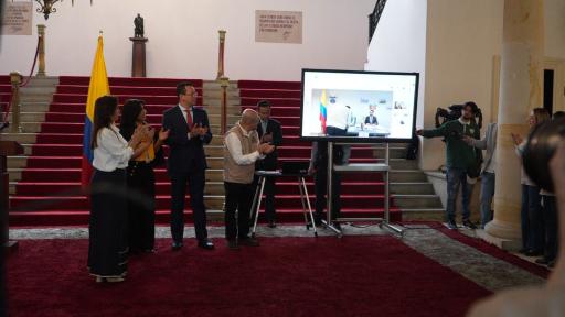 Votación en el exterior para Congreso 2026 inicia con PMU 