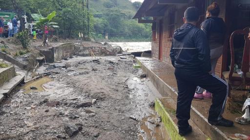 Antioquia: un desaparecido deja creciente súbita de un río en Montebello 