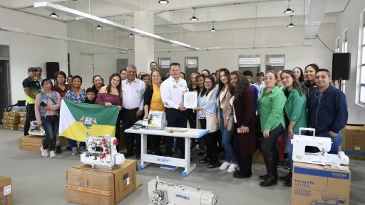 Más de 70 mujeres se beneficiarán con el edificio 'Mujer Tejedora' en Chipaque