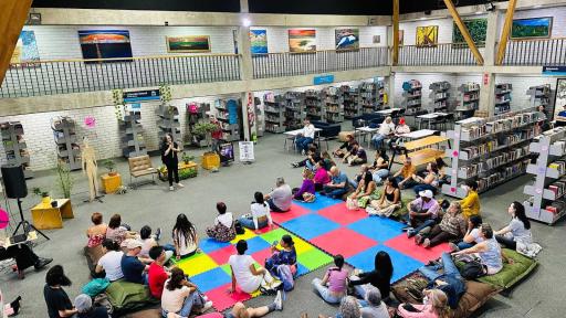 ¿Cómo las bibliotecas de Medellín narran su historia local?