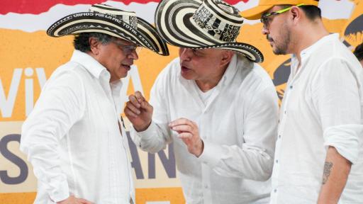 Presidente Petro HOY con Mancuso EN VIVO: entrega de tierras Córdoba 