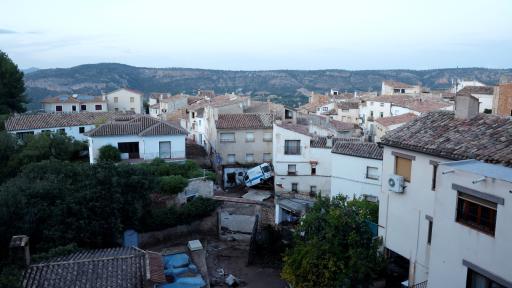 Cancillería ayuda a colombianos en Valencia tras borrasca