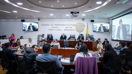 Reforma a la salud se aprobó en primer debate en el Congreso