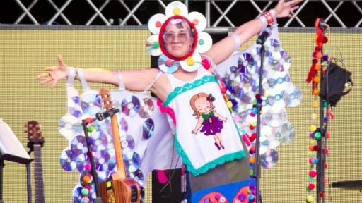 Aterciopelados: Andrea Echeverry entrevista | Nueva canción