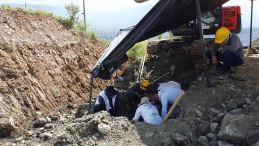 Hallan nuevas estructuras óseas en el sector La Escombrera de Medellín