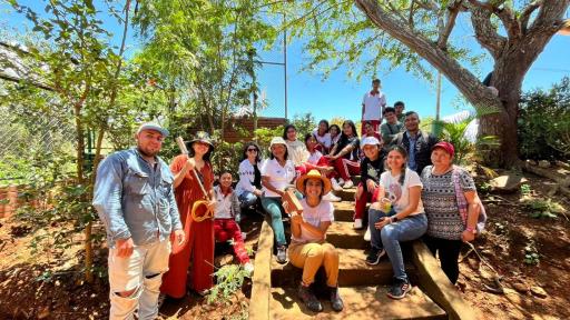 Por el agua y la vida: tres santandereanas le apuestan a su conservación a través de la cerámica 