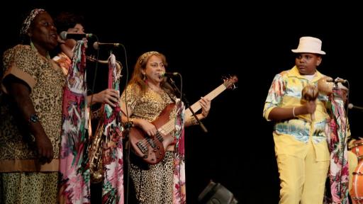 'Dulce que está la piña' de Las Alegres Ambulancias en el Miércoles de Descarga