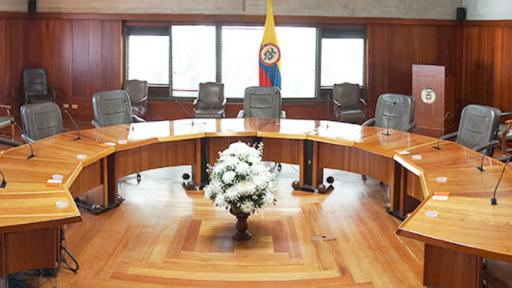 Corte ordena al Estado para proteger a firmantes de paz