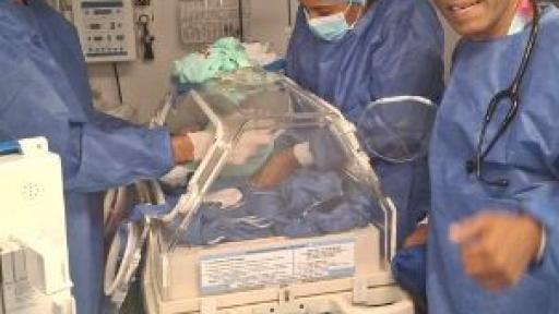 Nace bebé en buque hospital Benkos Biohó 