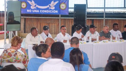 Diálogos de paz:  Acuerdos con Coordinadora Nacional Ejercito Bolivariano  