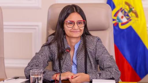 Directora del Dapre, Angie Rodríguez, denuncia intimidación familiar