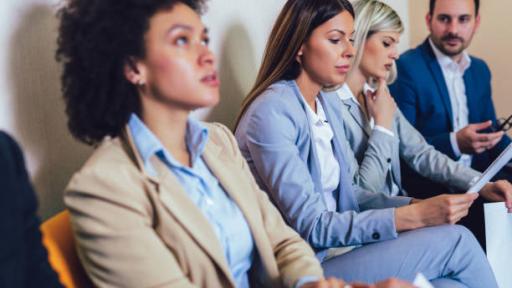 Baja el desempleo urbano en Colombia