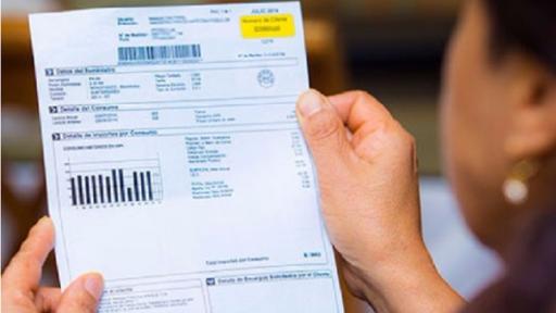 Déficit comercializadoras de energía según Presidente Petro: usuarios pagarán más