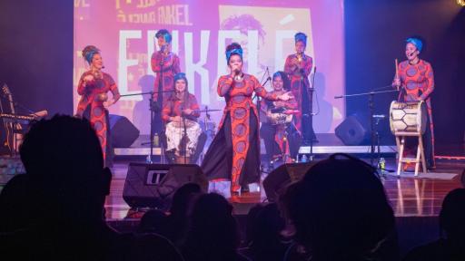 ¡'La enganchá', de Enkelé llega al Miércoles de Descarga!