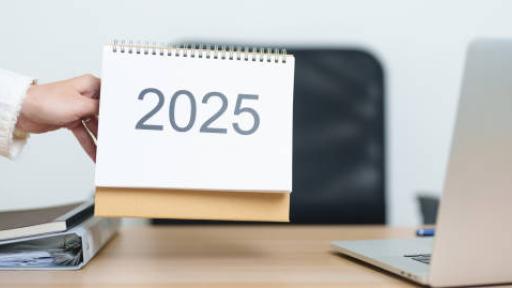 cuántos festivos tiene el 2025