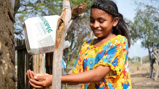 Gobierno anuncia histórica inversión para llevar agua a La Guajira
