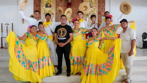 En este Día de la Danza, celebramos cada paso como un lenguaje de identidad, memoria y paz que sigue latiendo en nuestras comunidades. 