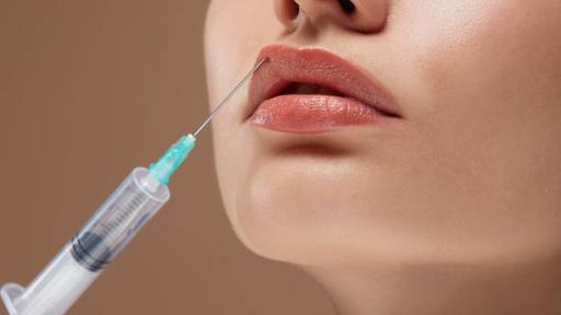 Turismo estético, en auge en Albania.