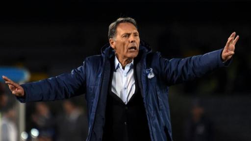 Homenaje a Miguel Ángel Russo exdirector técnico de Millonarios 